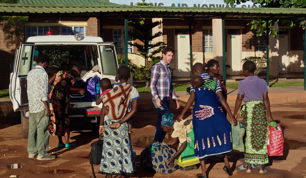 Patients arriving at our centre in Mzuzu